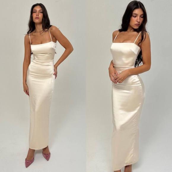 costanza satin maxi dress HOUSE OF CB/ HIRE Costanza Vintage Cream Maxi Dress One Night Stand Designer Dress Hire
